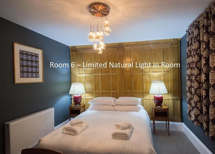 The Wayfarer Rooms