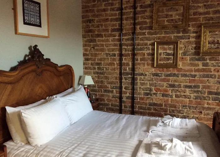 The Wayfarer Rooms